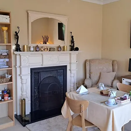 Hillhead House, F94 F6n1 Oda ve Kahvaltı 5*